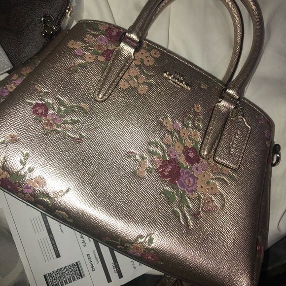 Coach Bag - Picture 2 of 4